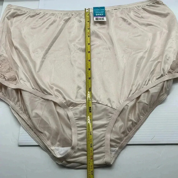 NWT Vanity Fair Set of #2 Perfectly Yours Lace Nouveau Brief Women’s 11/4XL - Picture 9 of 11